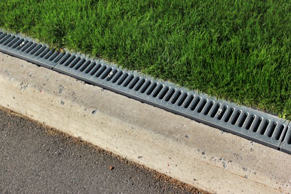 Cost of Driveway Drainage Installation in Pasadena