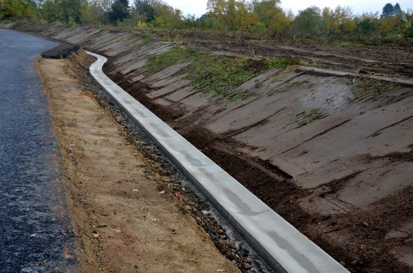 Cost of Slope Drainage Installation in Pasadena